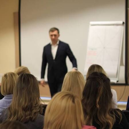 Лого АҐРУС організатори тренінгу